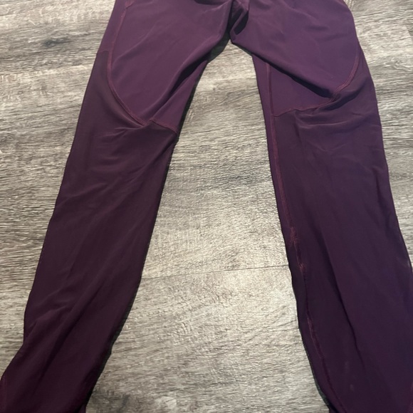 Lululemon ultra high waist mesh leggings. - Picture 4 of 5